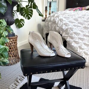 Vince Camuto Cream Zip-Back Heels